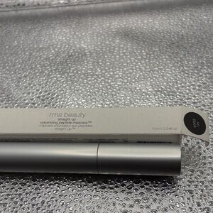 RMS Beauty Straight Up Mascara in Black with Silver Tube